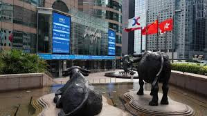 恒指期货基差扩大至+187点，期现套利空间达历史高位